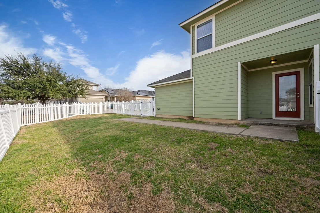 Photo of 1733 Thompson TRL