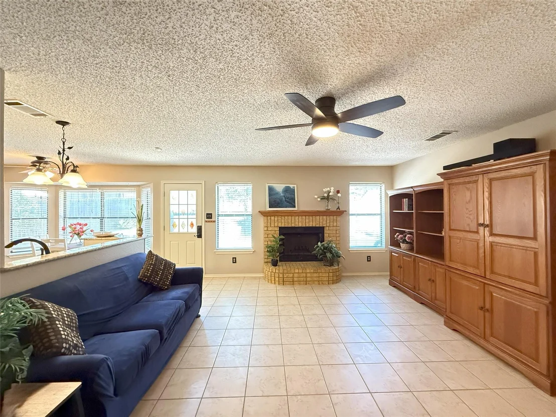 Photo of 1608 Mattie DR