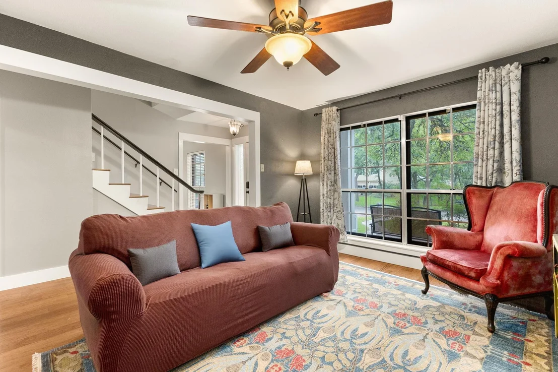 Photo of 112 Ridgeway DR