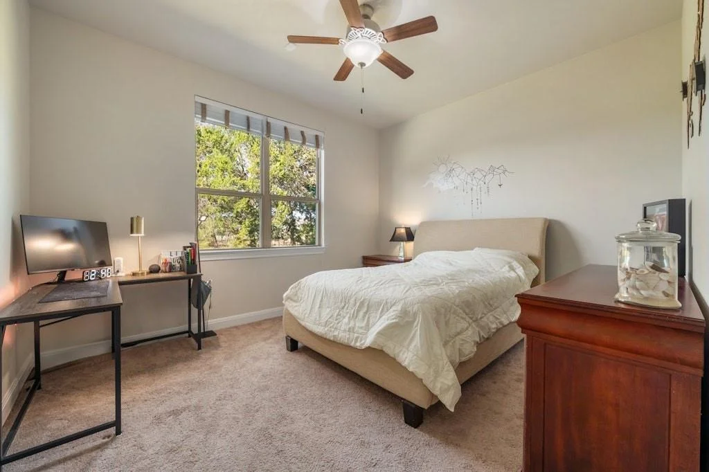 Photo of 465 Linden LOOP