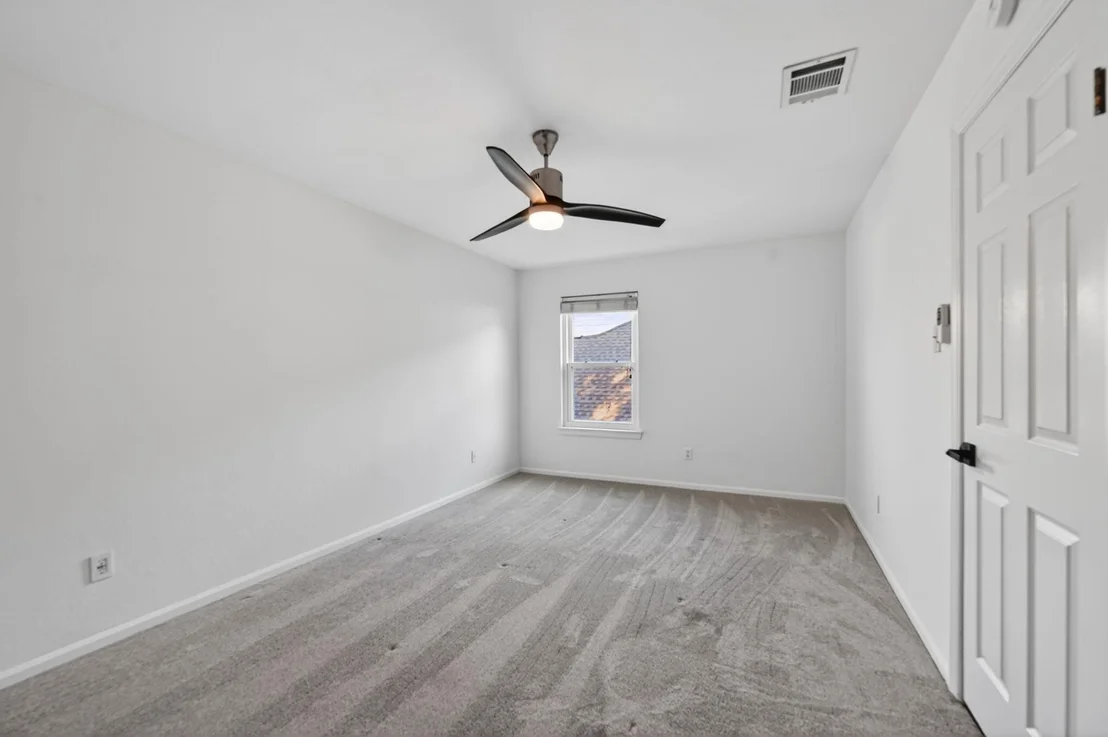 Photo of 1118 Oaklands DR