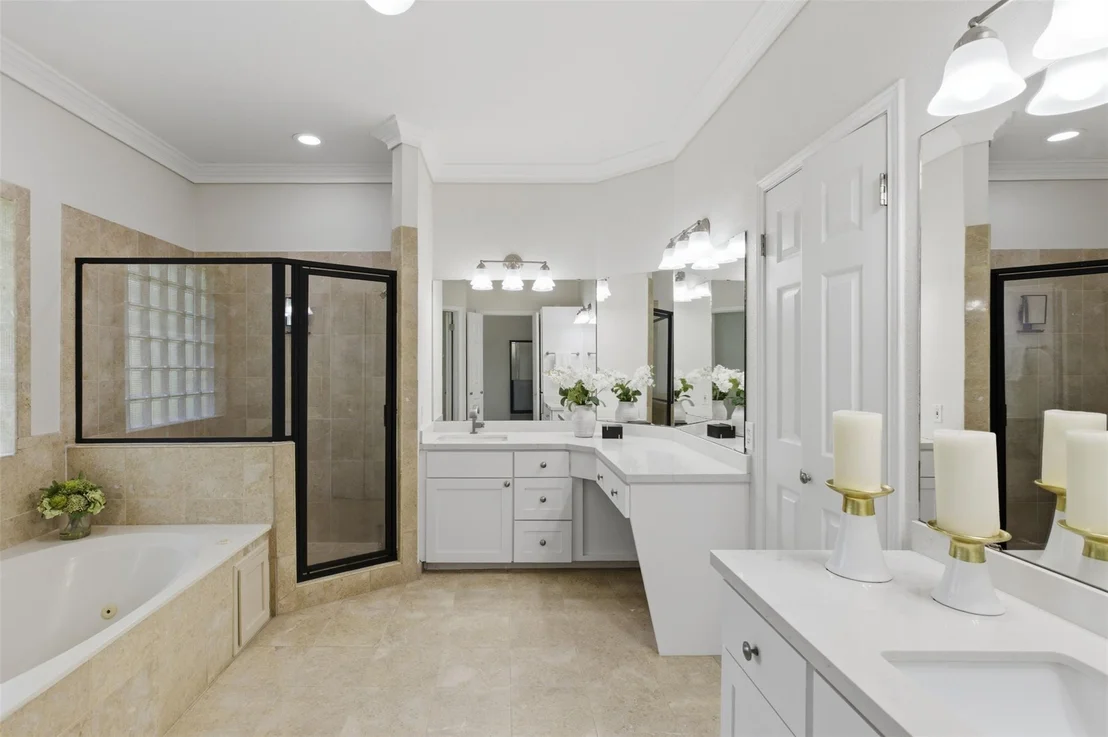 Photo of 9 Hillway DR
