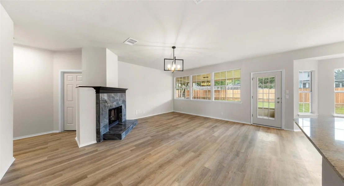 Photo of 412 Tamara DR