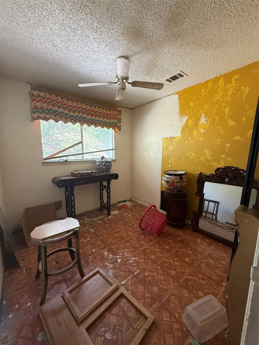 Photo of 7007 Colony Park DR