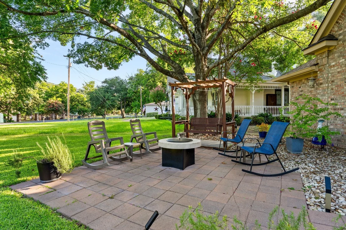 Photo of 2700 Pearce RD