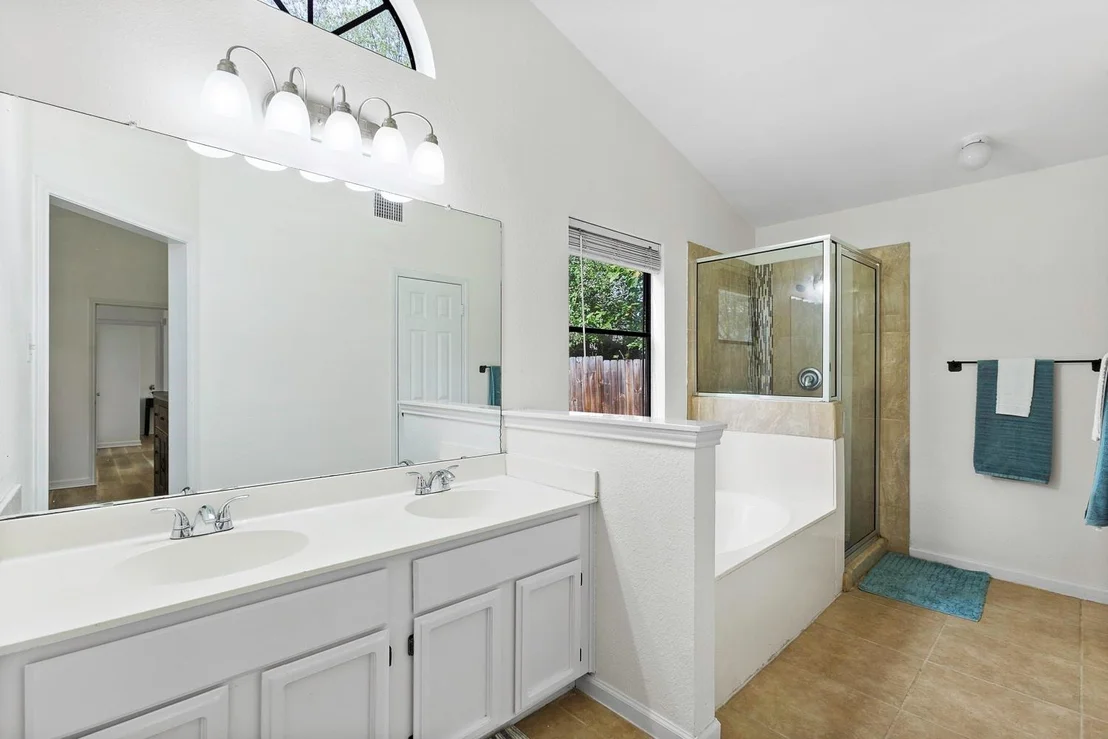 Photo of 10406 Sentenal DR