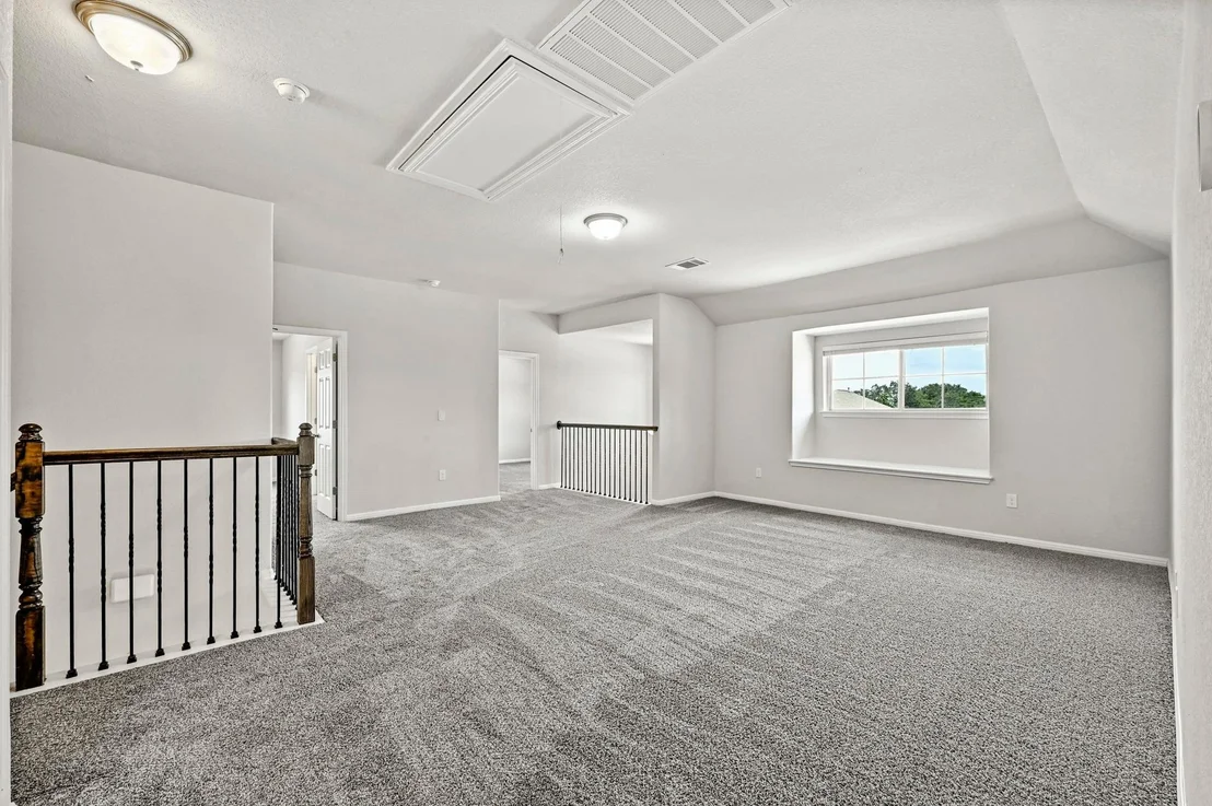 Photo of 440 STAUNTON DR