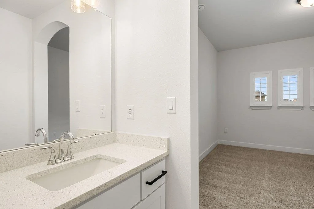 Photo of 17700 Hattie TRCE