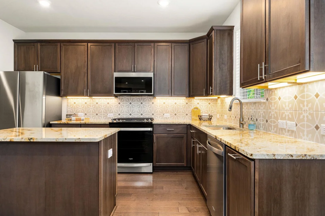 Photo of 6808 Ellsworth WALK