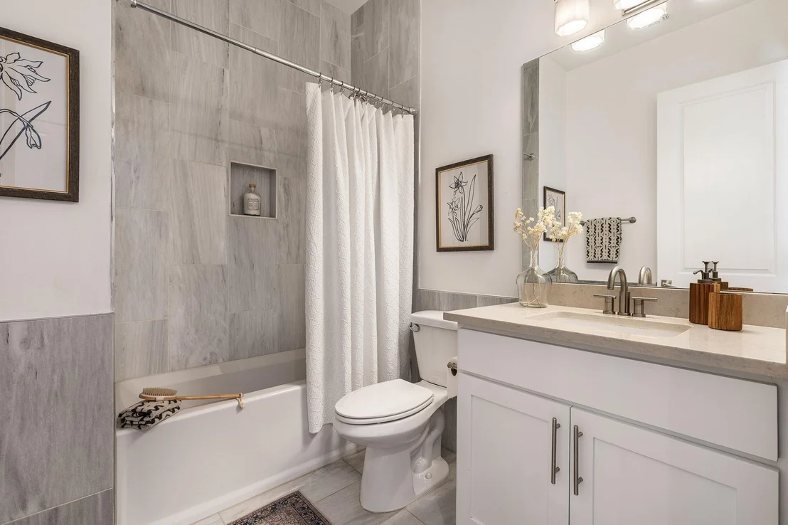 Photo of 1208 Kinney Ave