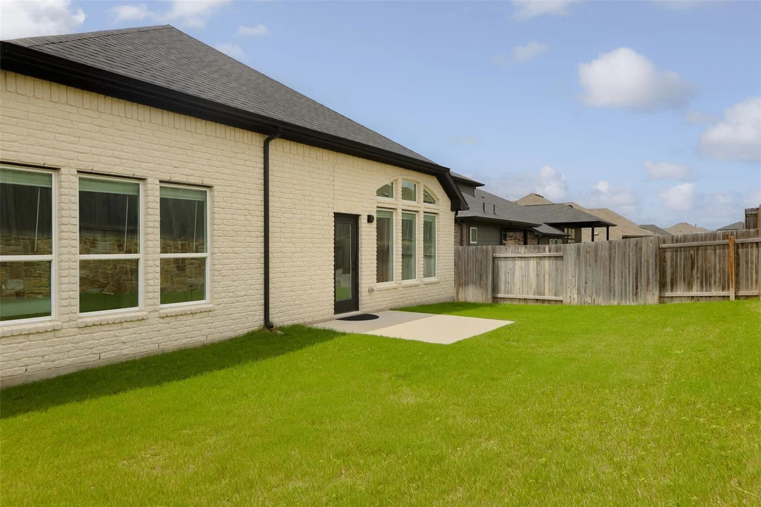 Photo of 717 Sugar Cane RD