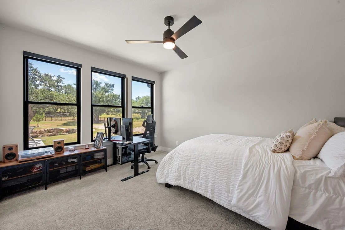 Photo of 104 Sunridge CV