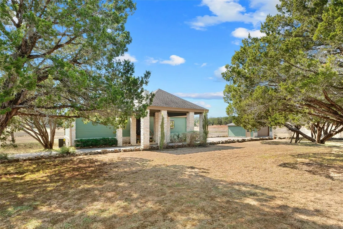 Photo of 111 Ridge Harbor DR