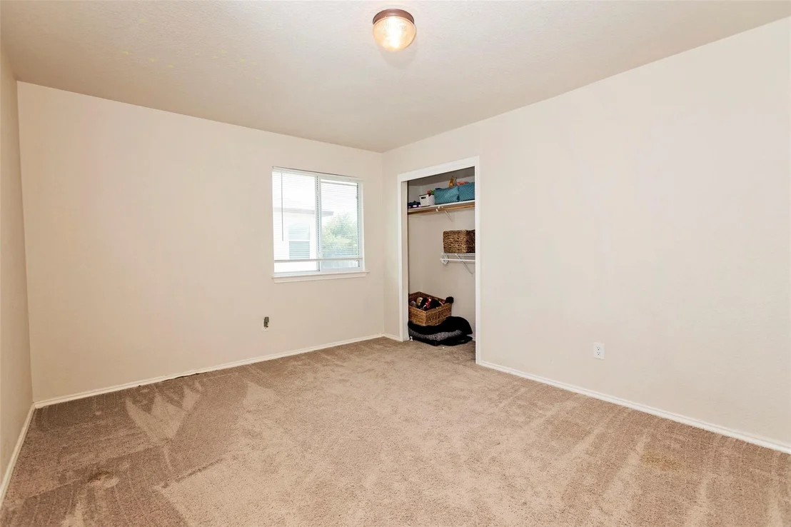 Photo of 5309 White Rock