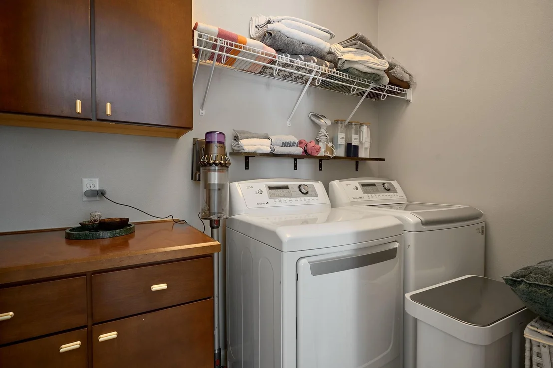 Photo of 1121 Blair WAY