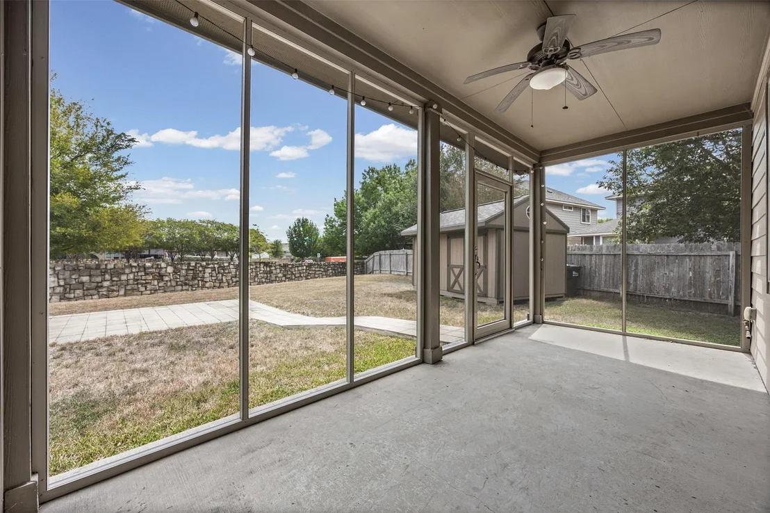 Photo of 606 Irvin DR