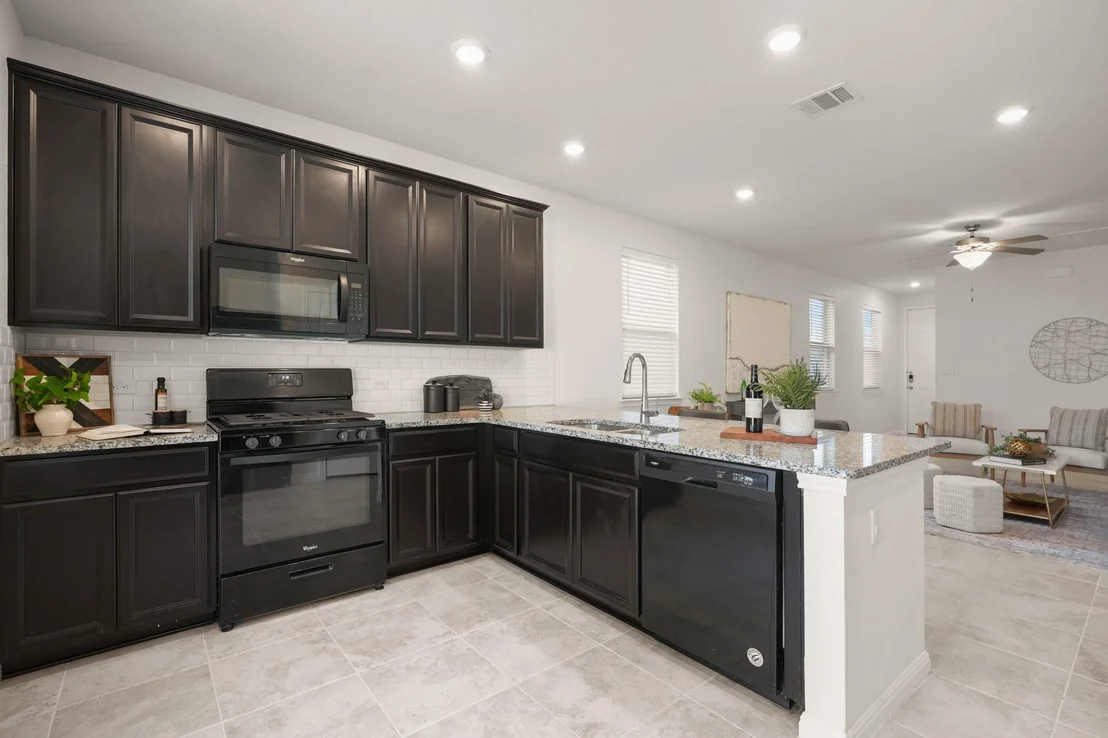 Photo of 152 MOUNTAIN VALLEY ST