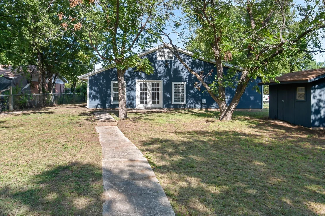 Photo of 1411 Violet Ave