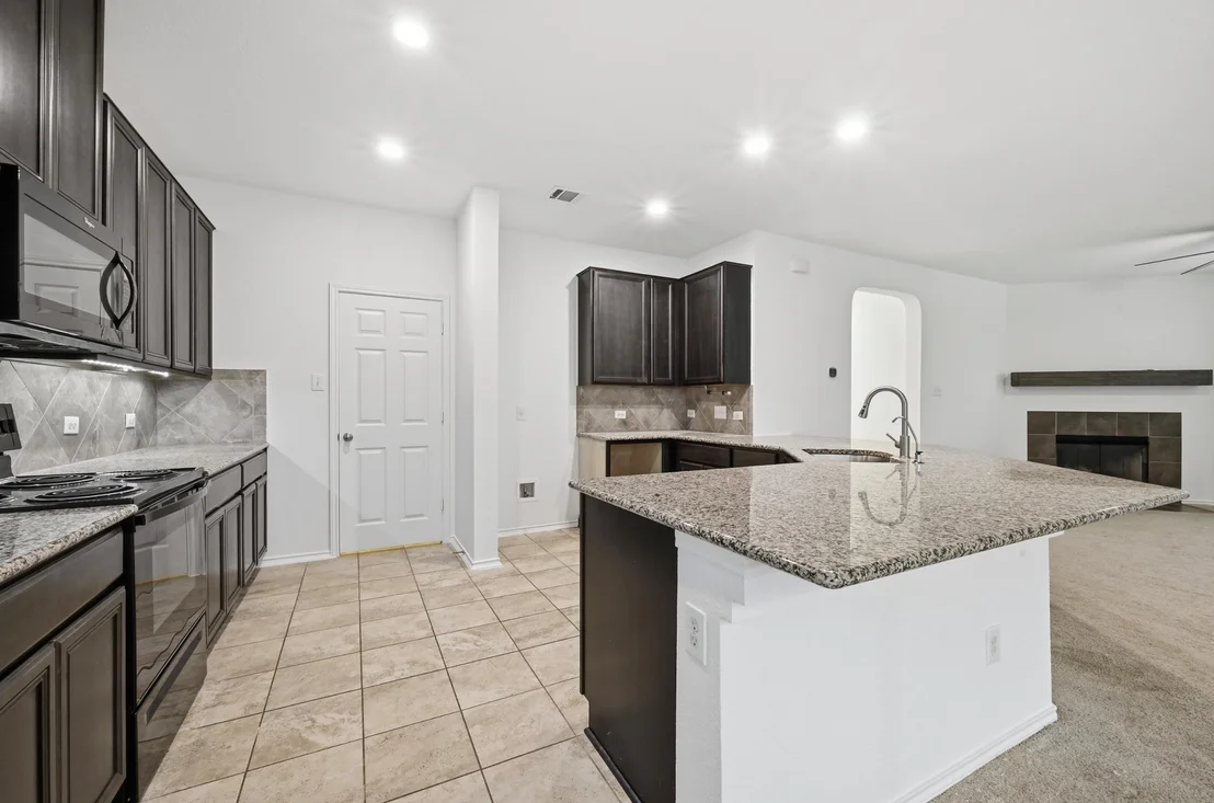 Photo of 160 Phillips DR