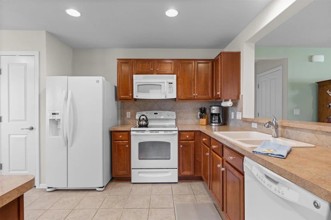 Photo of 533 Salt Creek LN