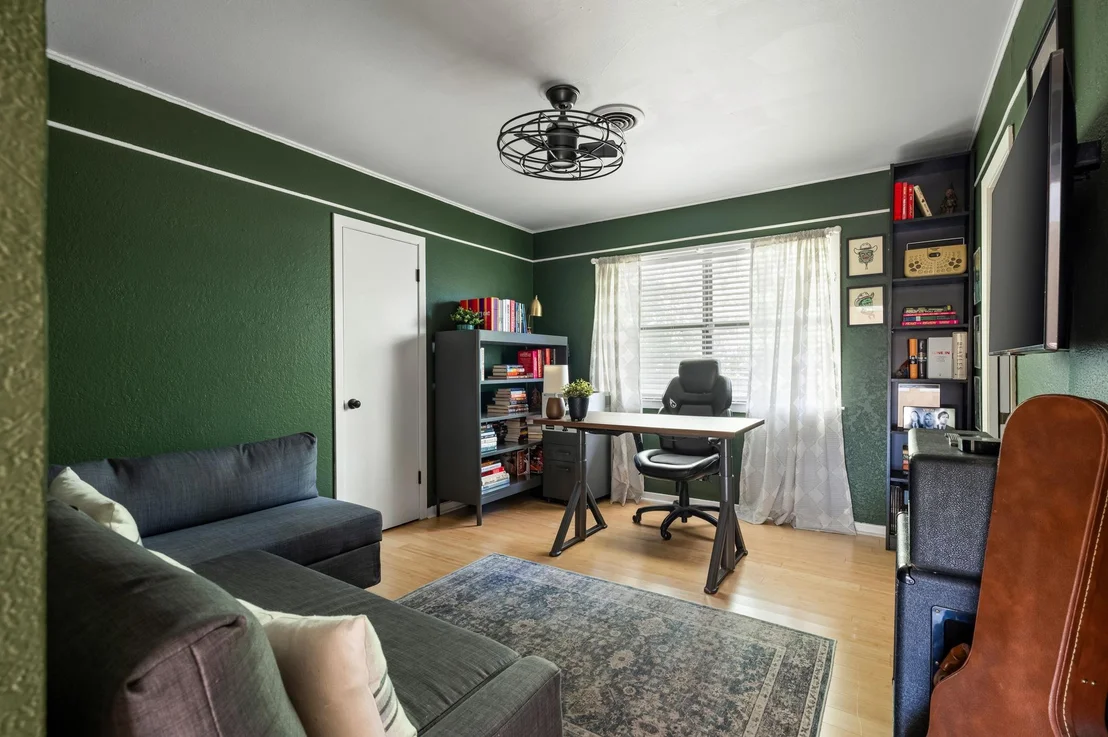 Photo of 1712 McCoy PL
