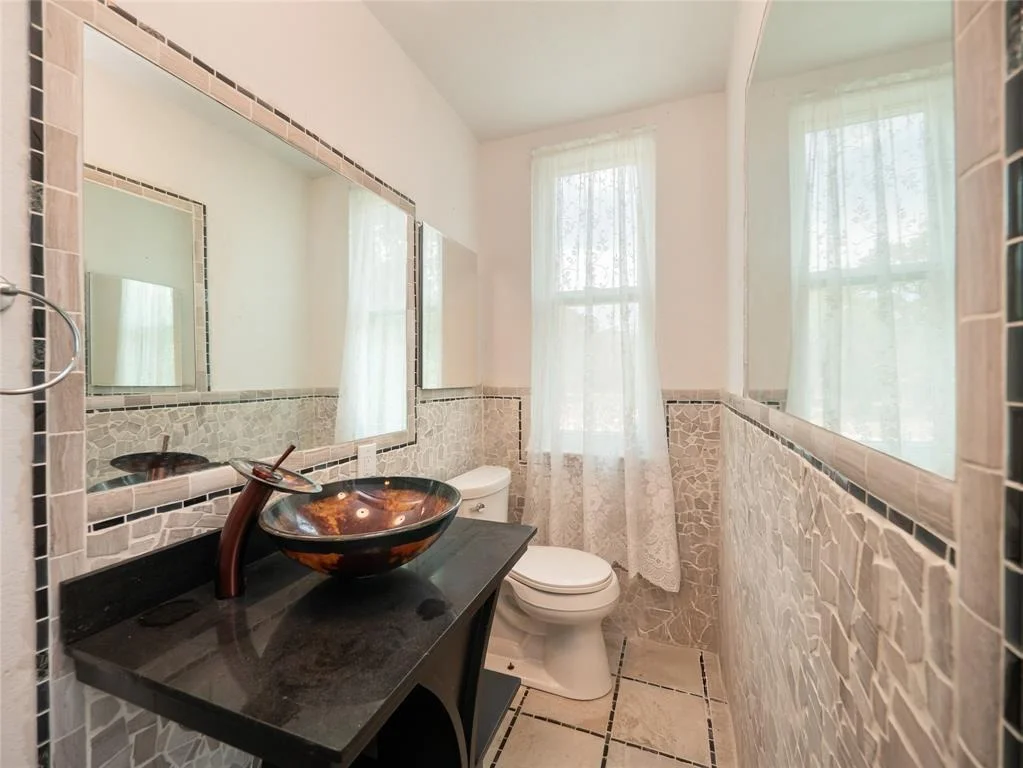 Photo of 368 Riddle RD