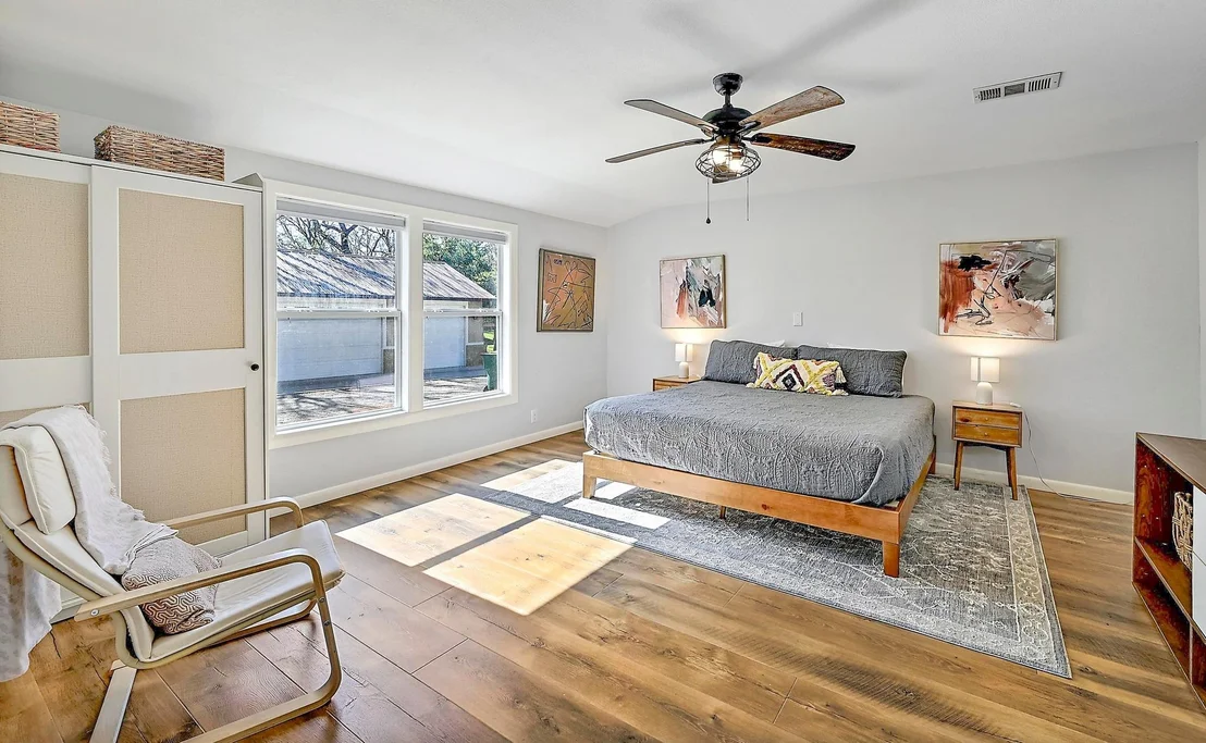 Photo of 1318 Contour DR