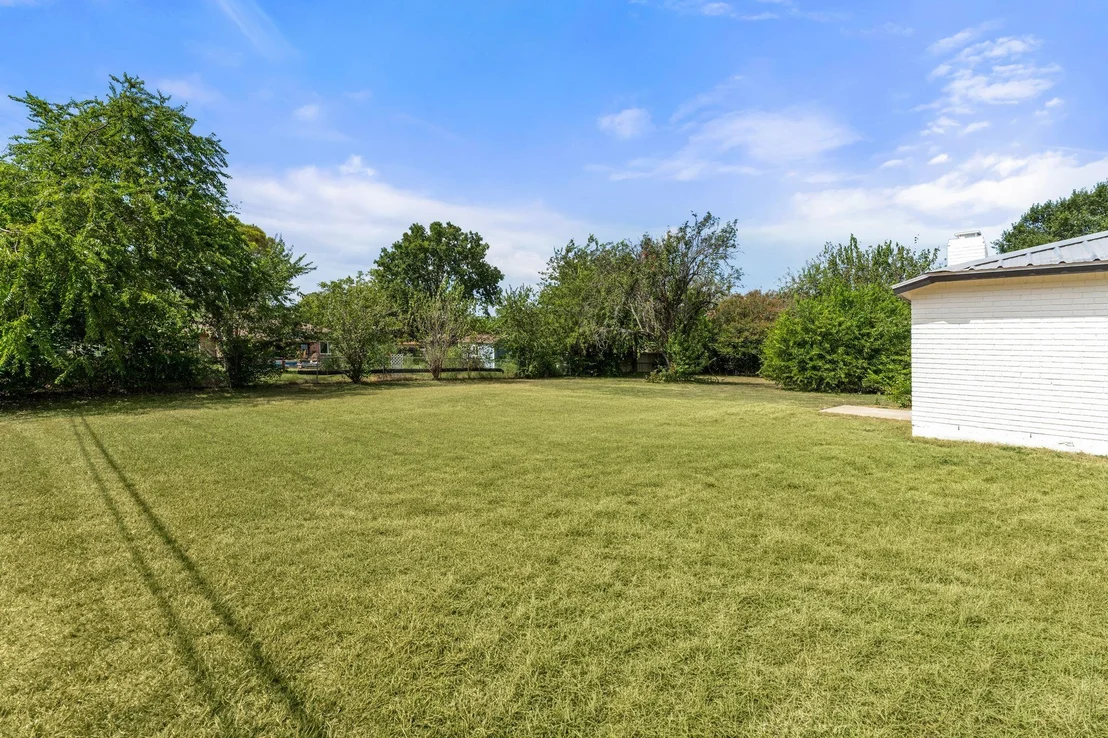 Photo of 1500 Wildflower DR