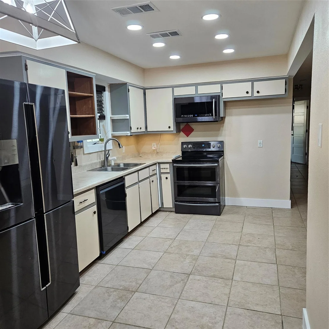 Photo of 519 Cool Water DR