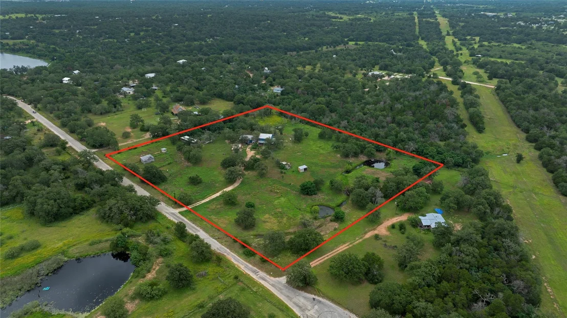 Photo of 376 Jones RD