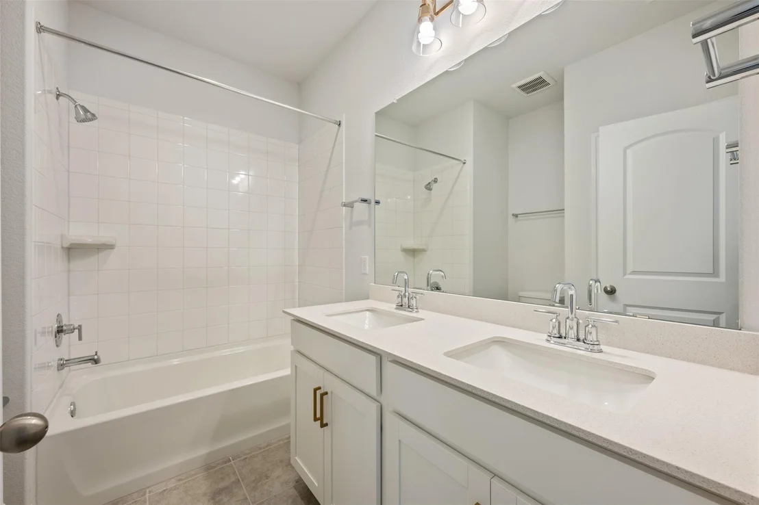 Photo of 536 Redding WAY
