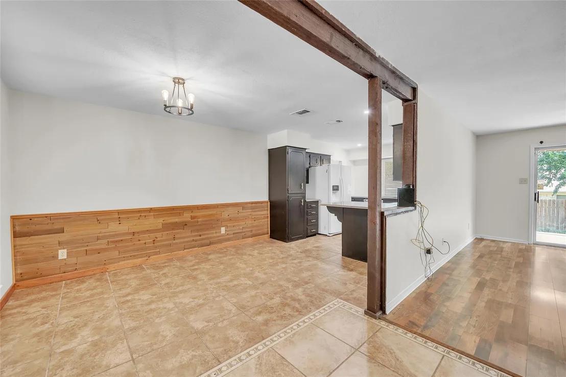 Photo of 613 Manning DR