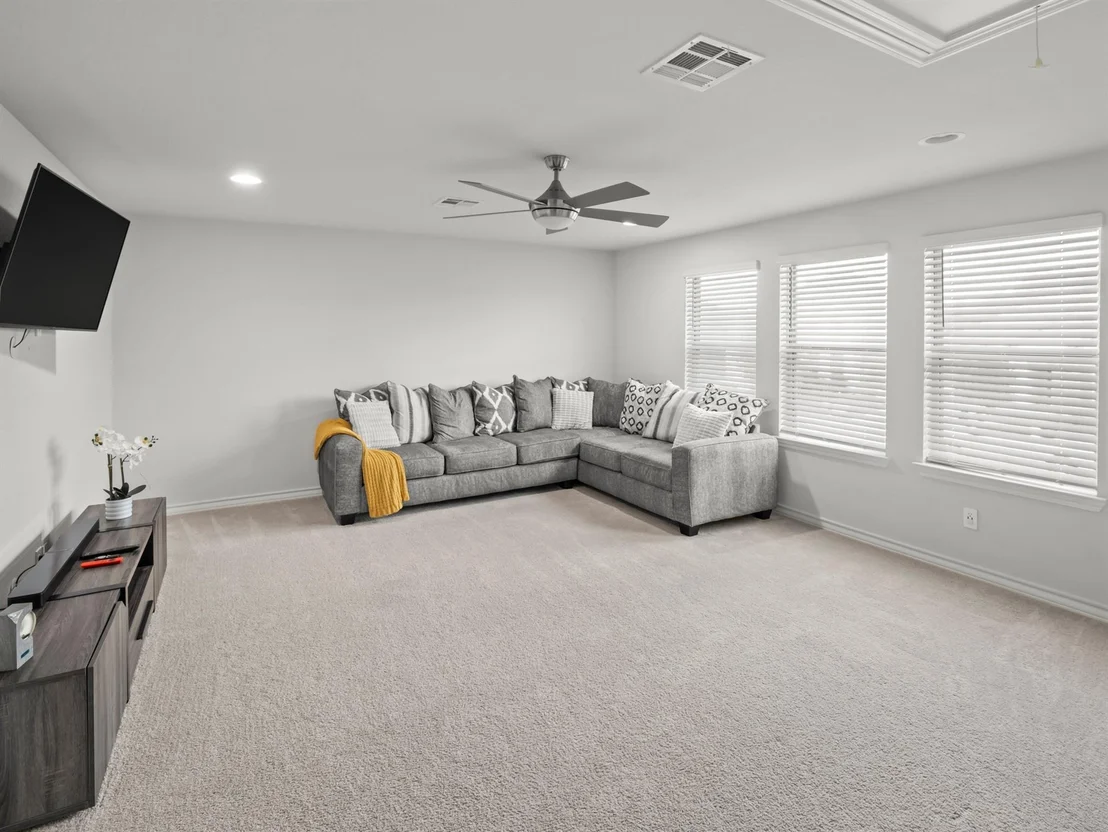Photo of 353 Capstone RD