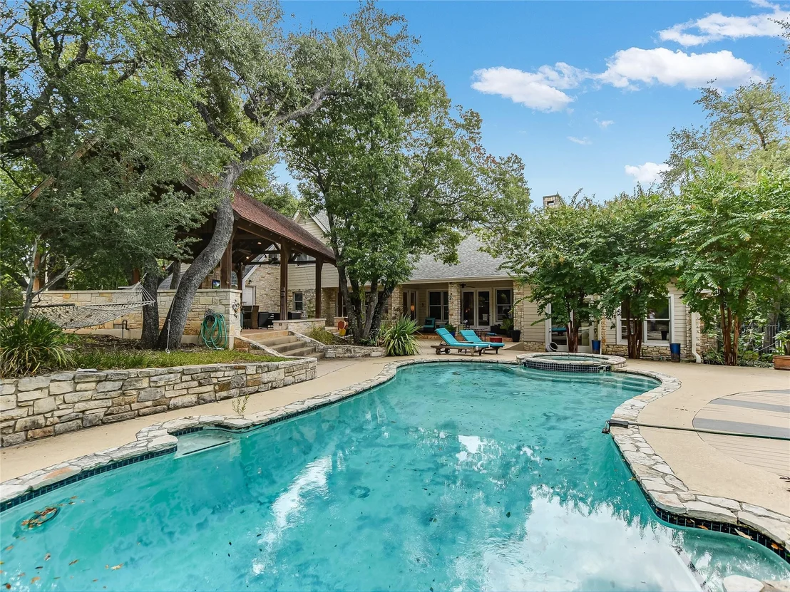 Photo of 4004 Shadow Oak LN