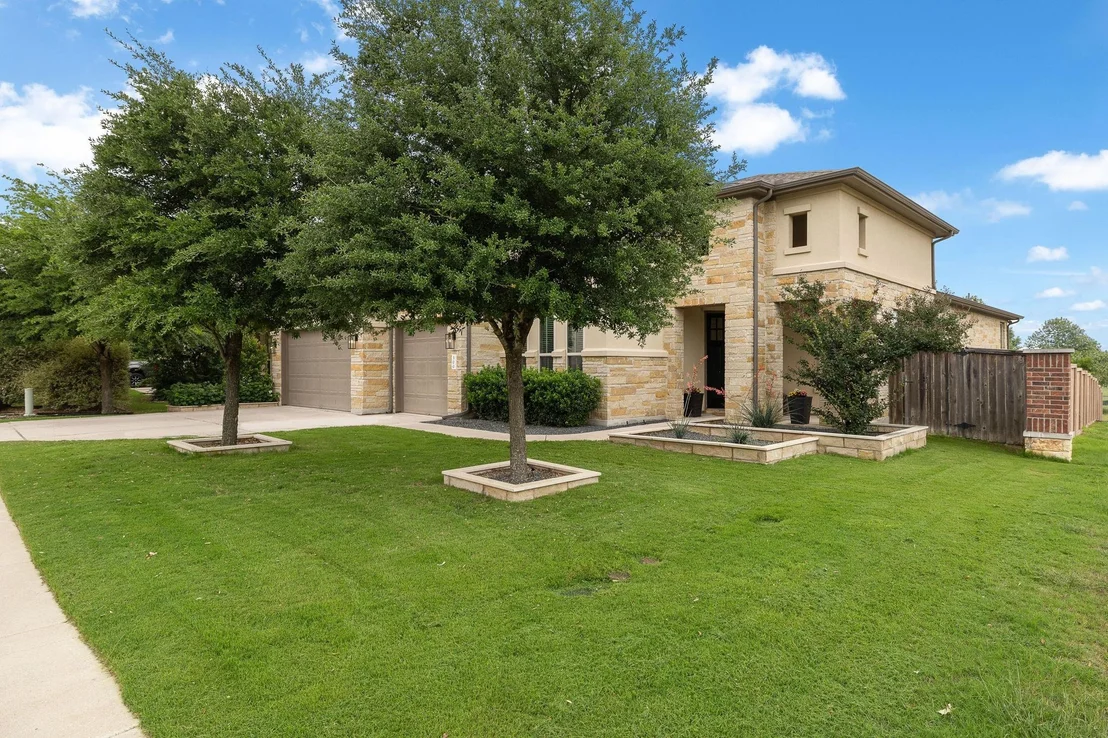 Photo of 300 Blue Agave LN