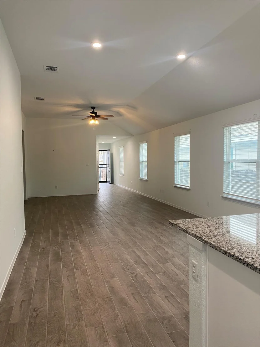 Photo of 128 Riverhill DR