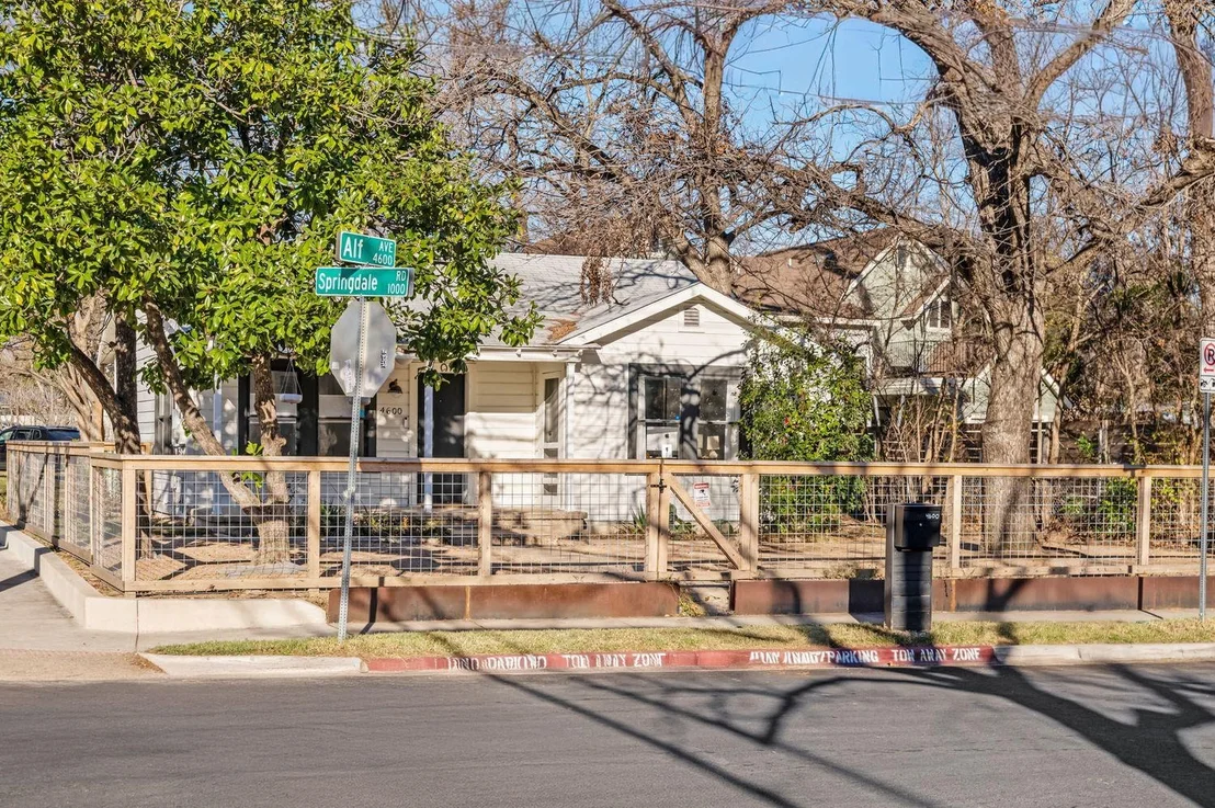 Photo of 4600 Alf Ave