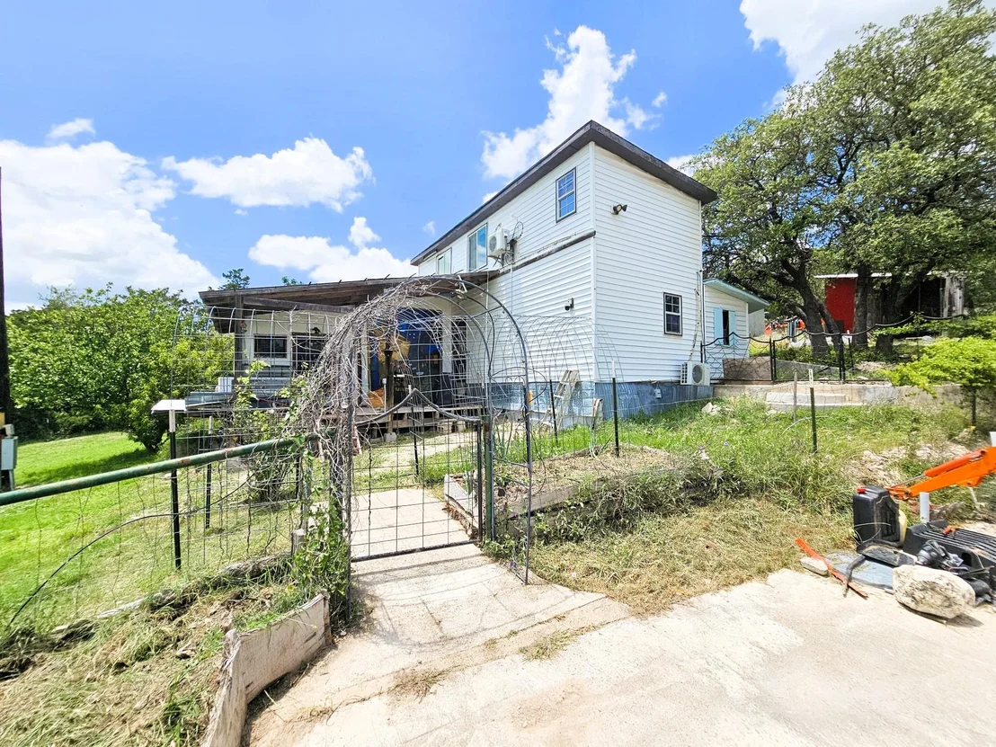 Photo of 4499 County Road 3220