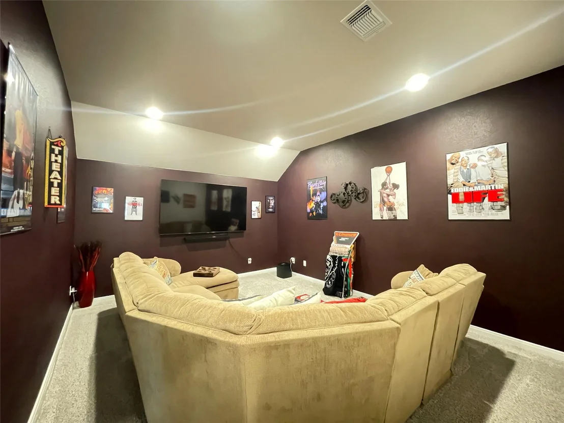 Photo of 804 McLaury CV