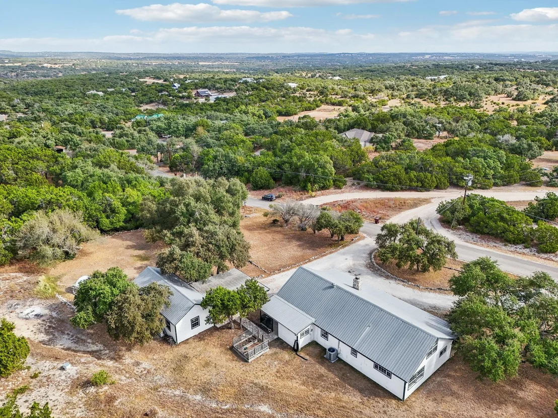 Photo of 1815 Spring Valley DR