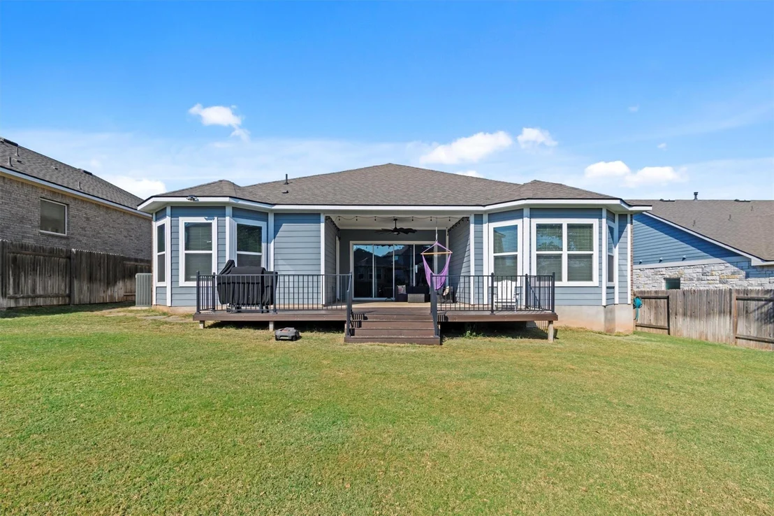 Photo of 104 Ridgeview CT