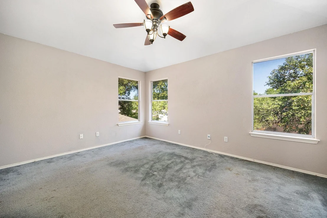 Photo of 8845 Francia TRL
