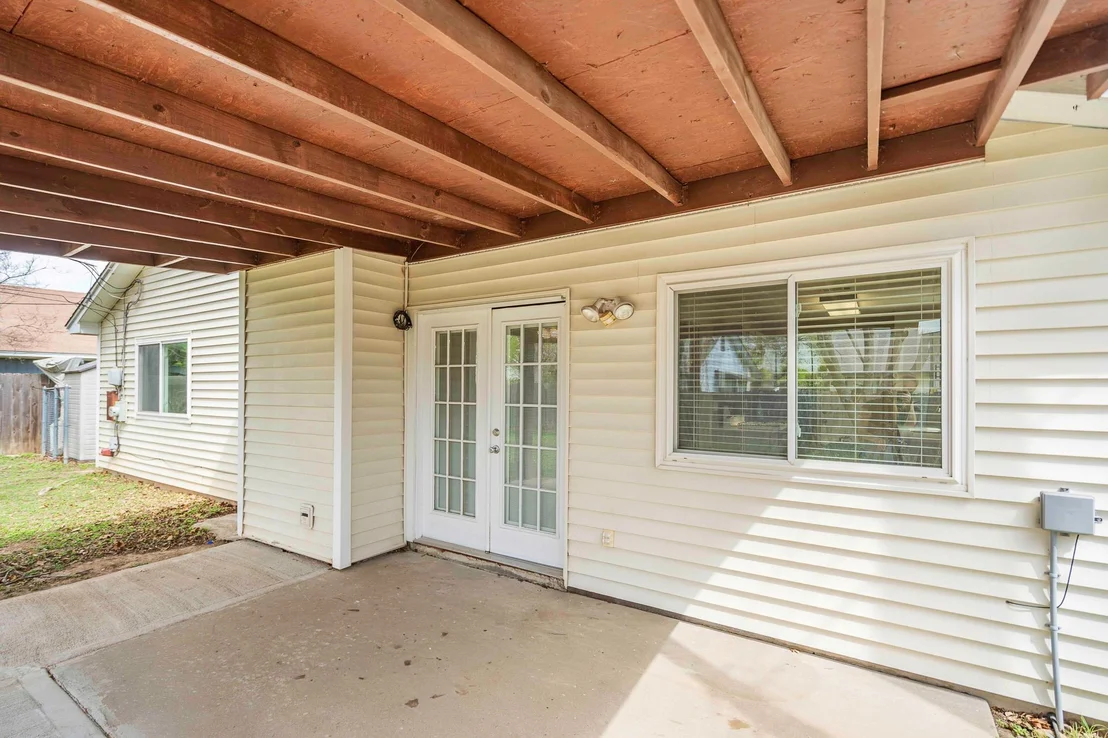 Photo of 1910 Andover DR