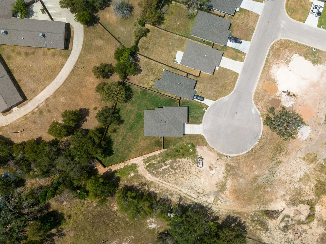 Photo of 828 Elijah LN