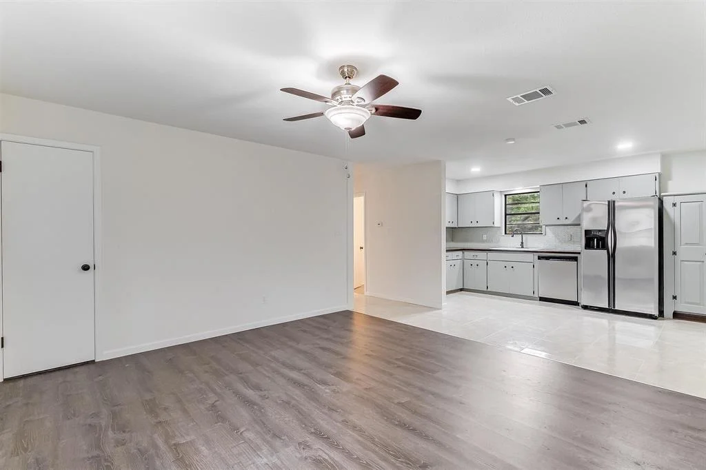 Photo of 1206 Hackberry DR