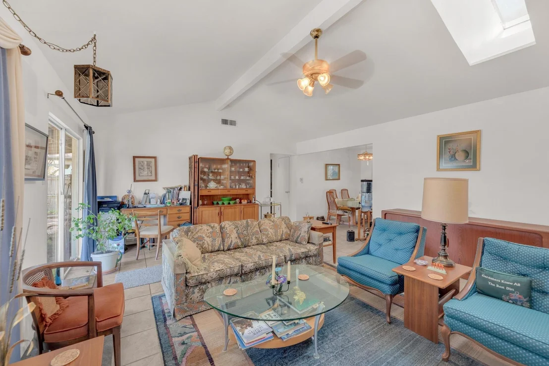 Photo of 3201 Foster LN