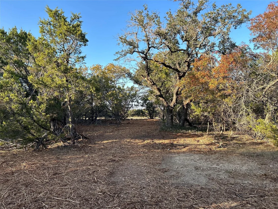 Photo of 301 CR-282 LOT 1 RD