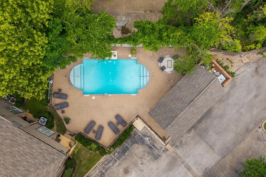 Photo of Unit 32 at 12401 Los Indios TRL