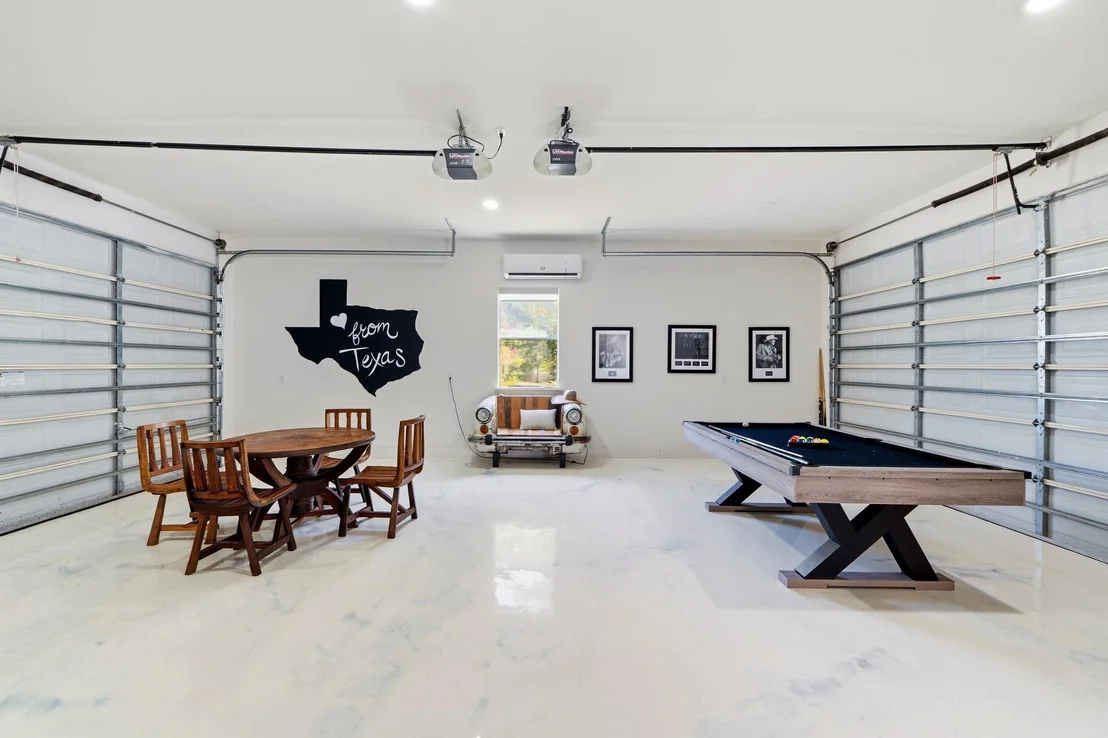 Photo of 18113 Travis DR