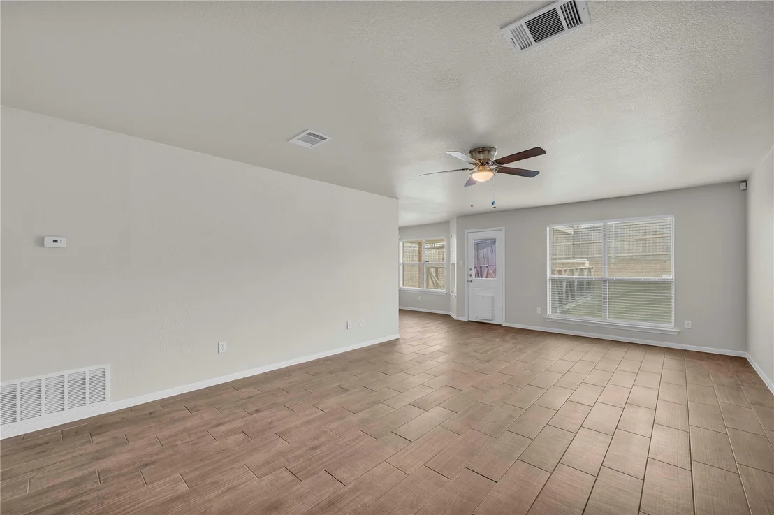 Photo of 507 Jorgette DR